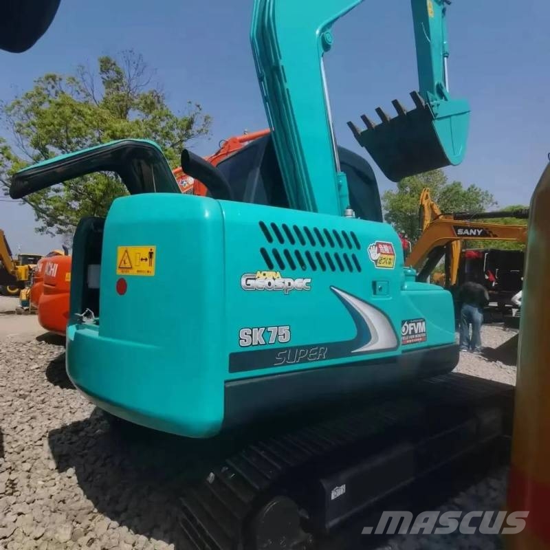 Kobelco SK 75 중형굴삭기 7톤-28톤