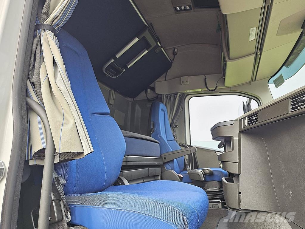 Volvo FH 500 6x2 Single Boogie Trekkers