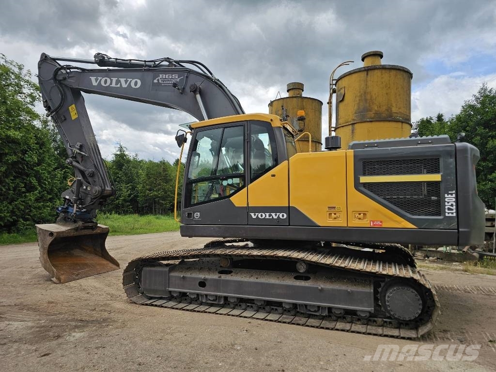 Volvo EC250EL / ec300el Paletli ekskavatörler