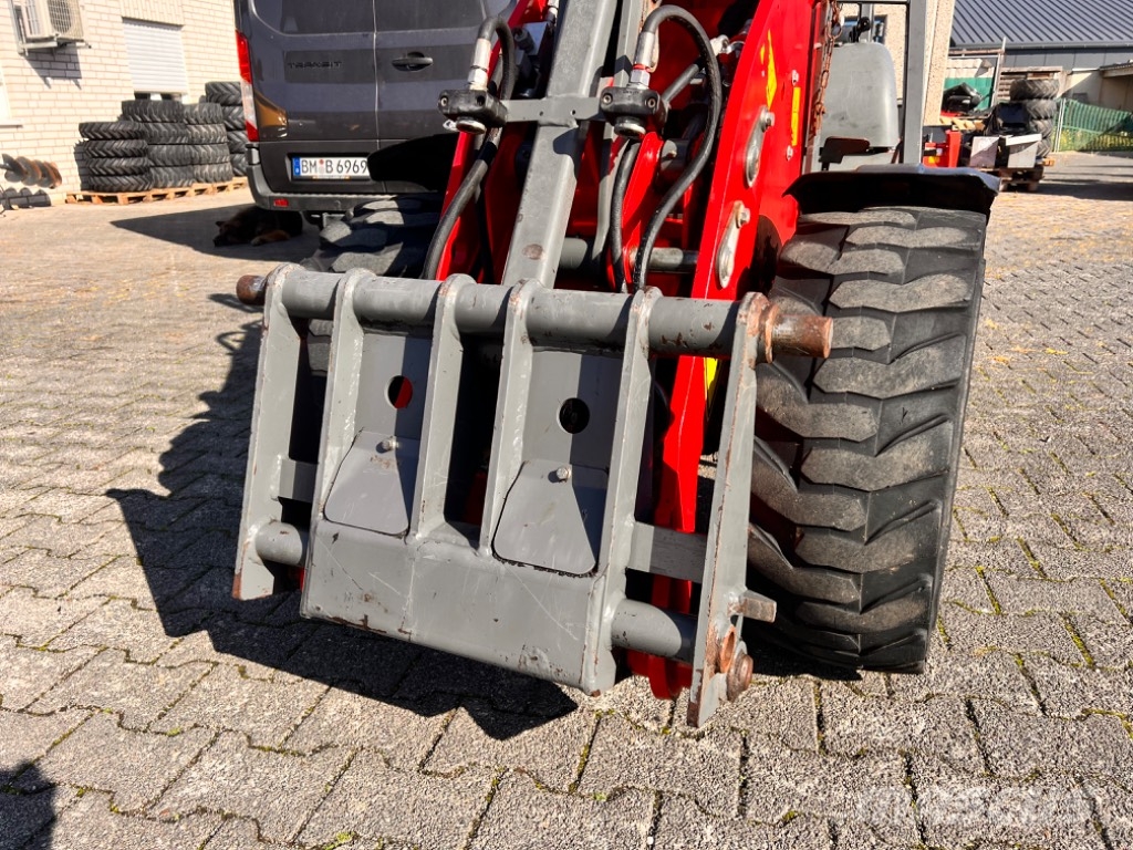 Weidemann 1140 Hoflader