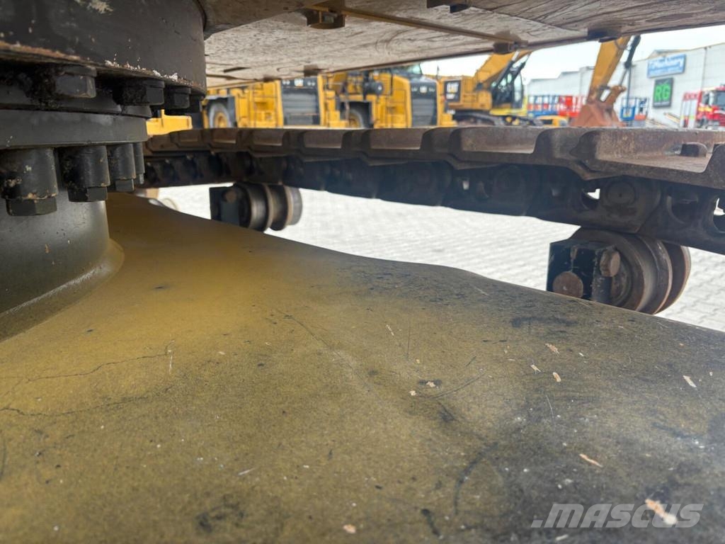 CAT 330-07C Pásové rýpadlá