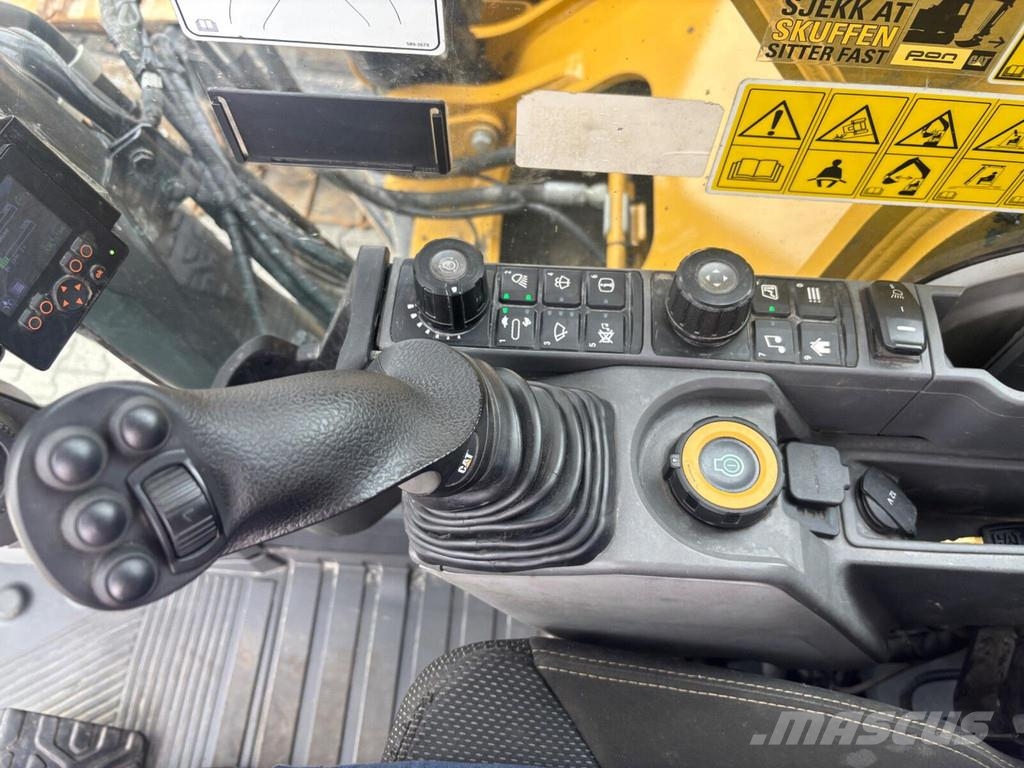 CAT 330-07C Pásové rýpadlá