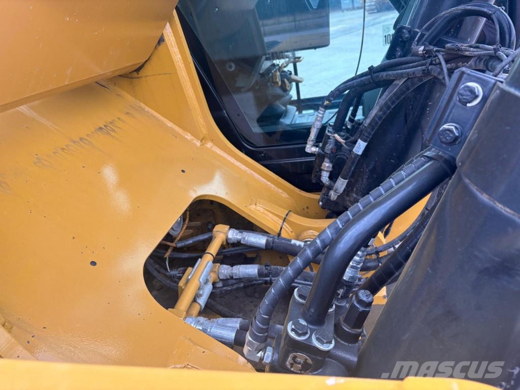 CAT 330-07C Pásové rýpadlá