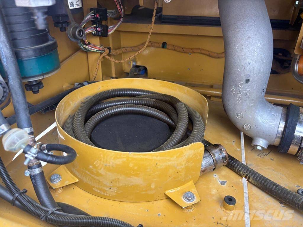 CAT 330-07C Pásové rýpadlá