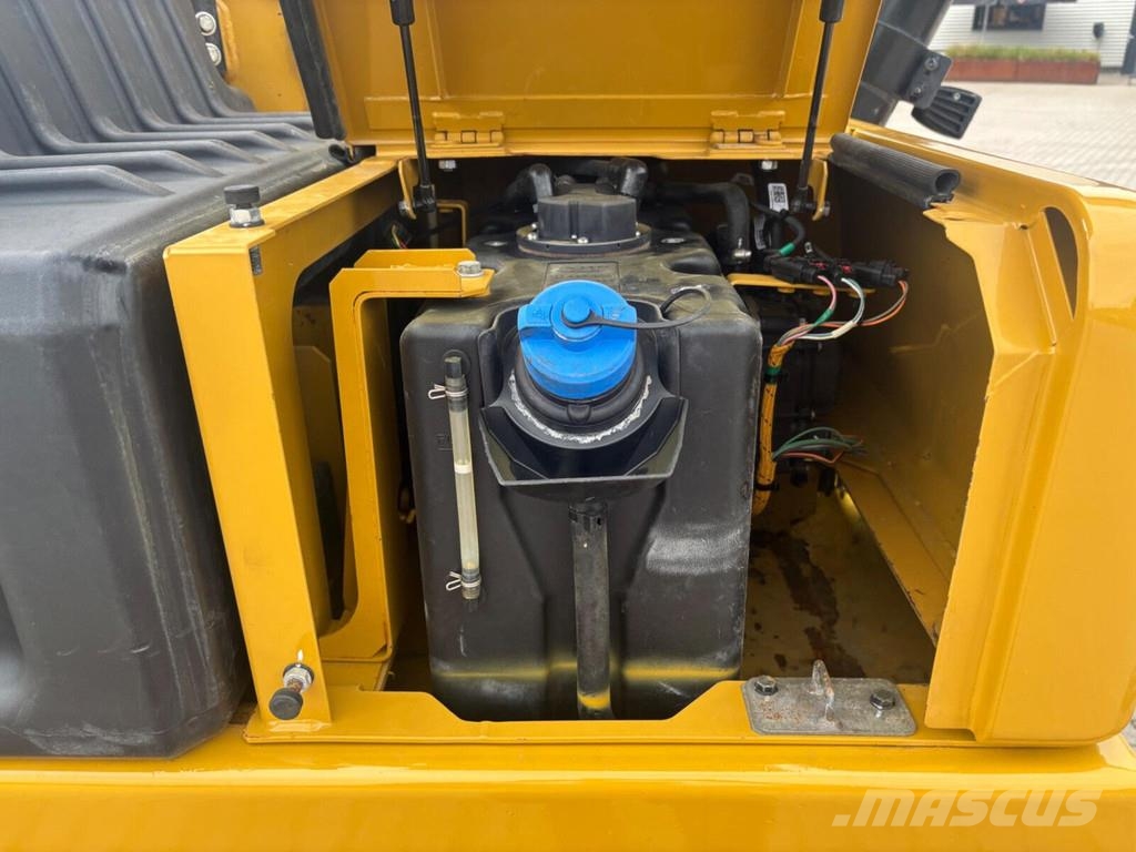 CAT 330-07C Pásové rýpadlá