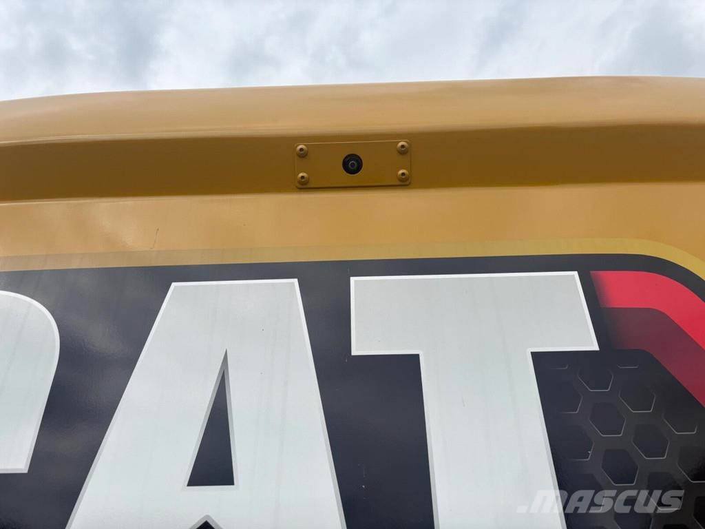 CAT 330-07C Pásové rýpadlá