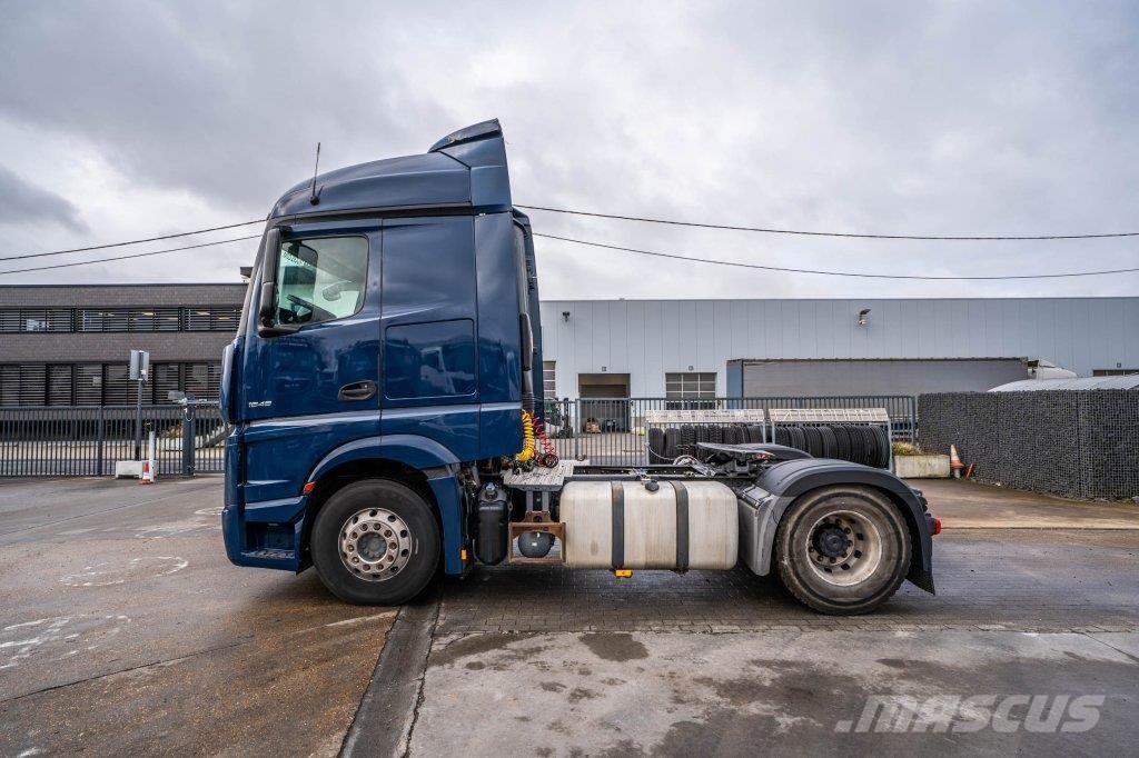 Mercedes-Benz ACTROS 1846+ADR Prime Movers