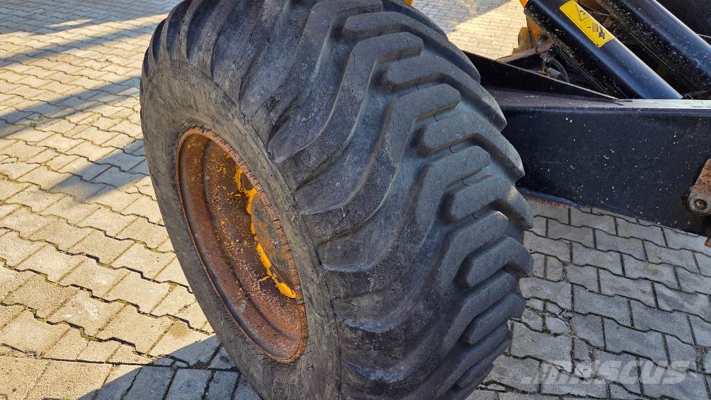 JLG 9 TFT Belden kirma kamyonlar