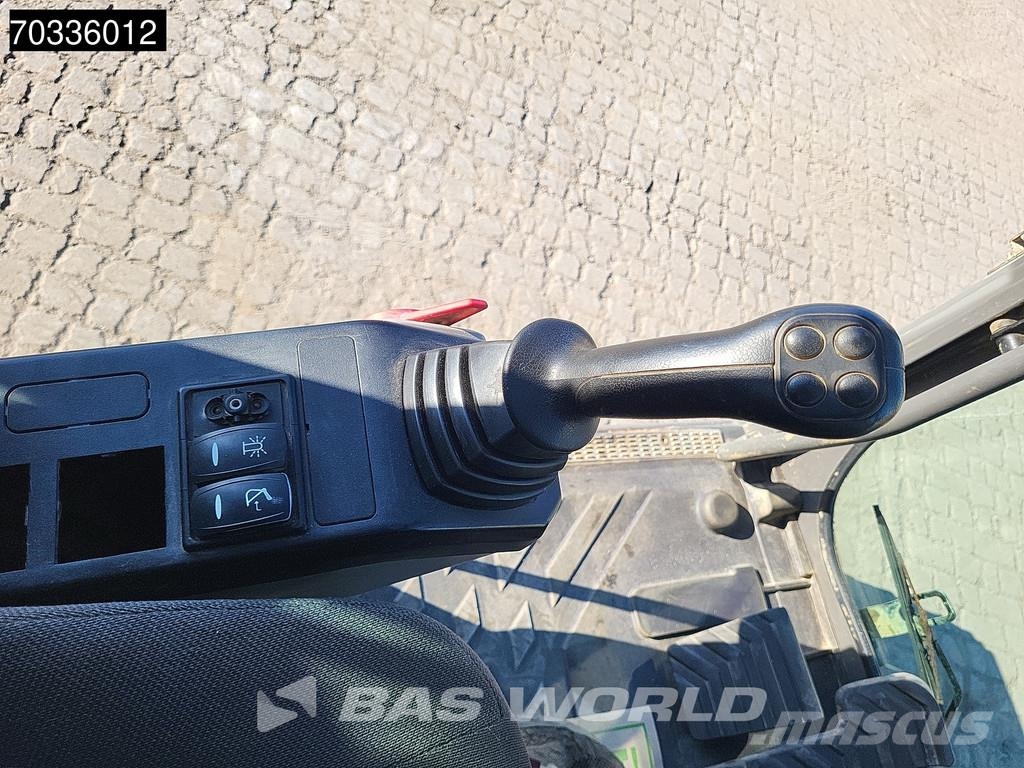 Volvo EC140 E L Excavadoras de cadenas