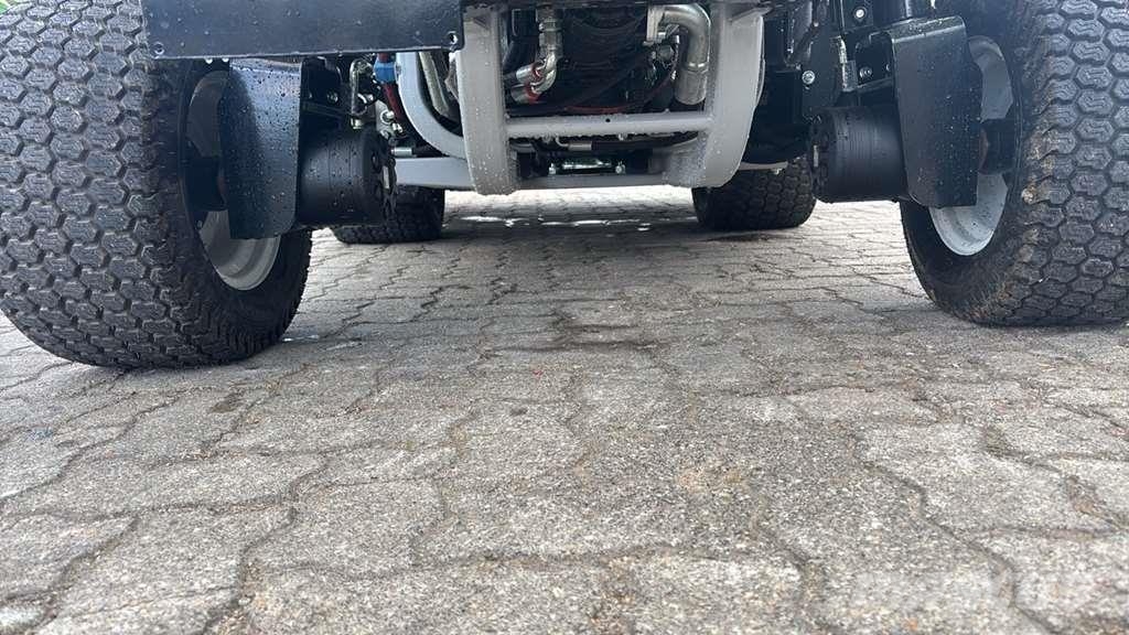 Grillo FD 2200 TS 4WD 1400LT 4TNV88C Podadoras