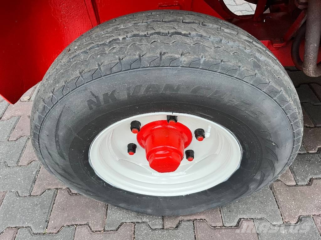 Manitou MC20AM 2WD V-4124 IO Камиони за херавни местности
