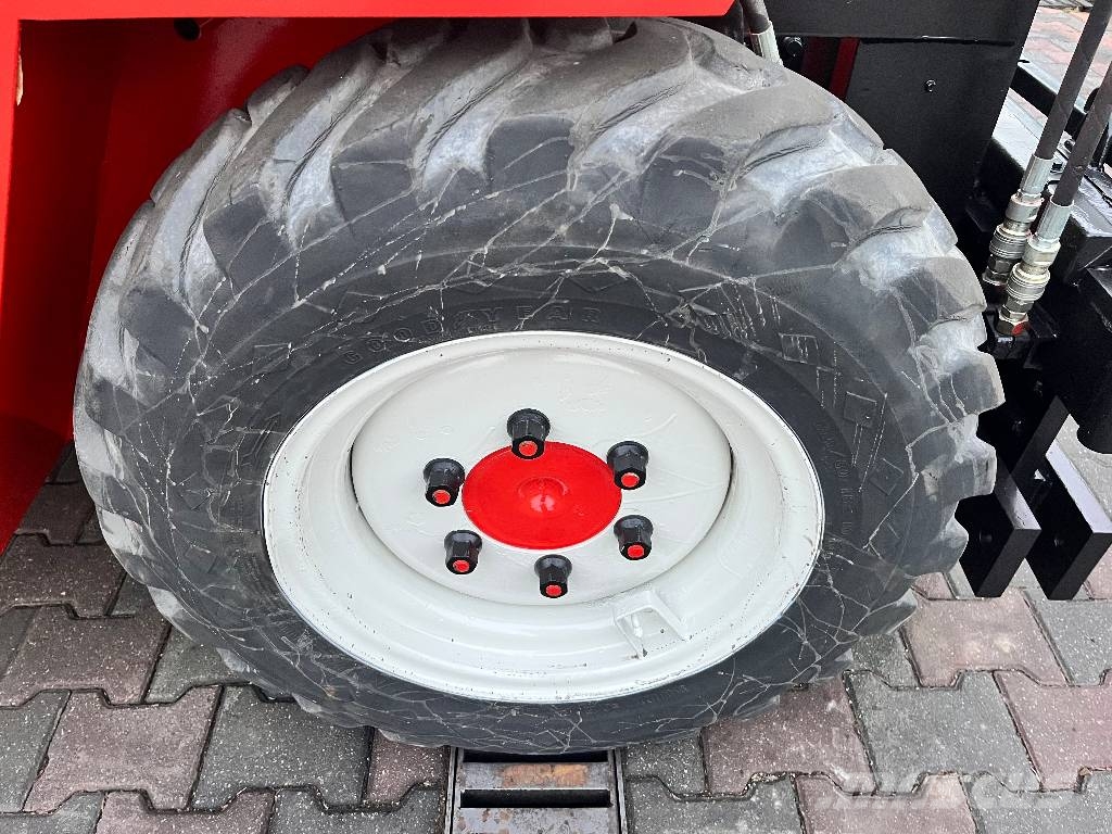 Manitou MC20AM 2WD V-4124 IO Камиони за херавни местности
