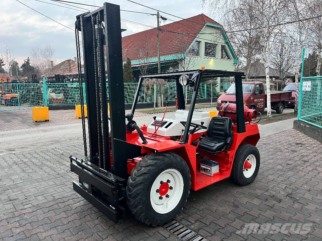 Manitou MC20AM 2WD V-4124 IO Камиони за херавни местности