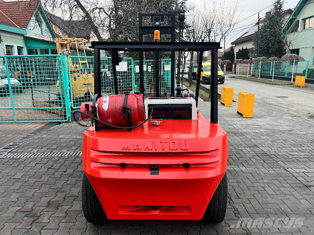 Manitou MC20AM 2WD V-4124 IO Камиони за херавни местности