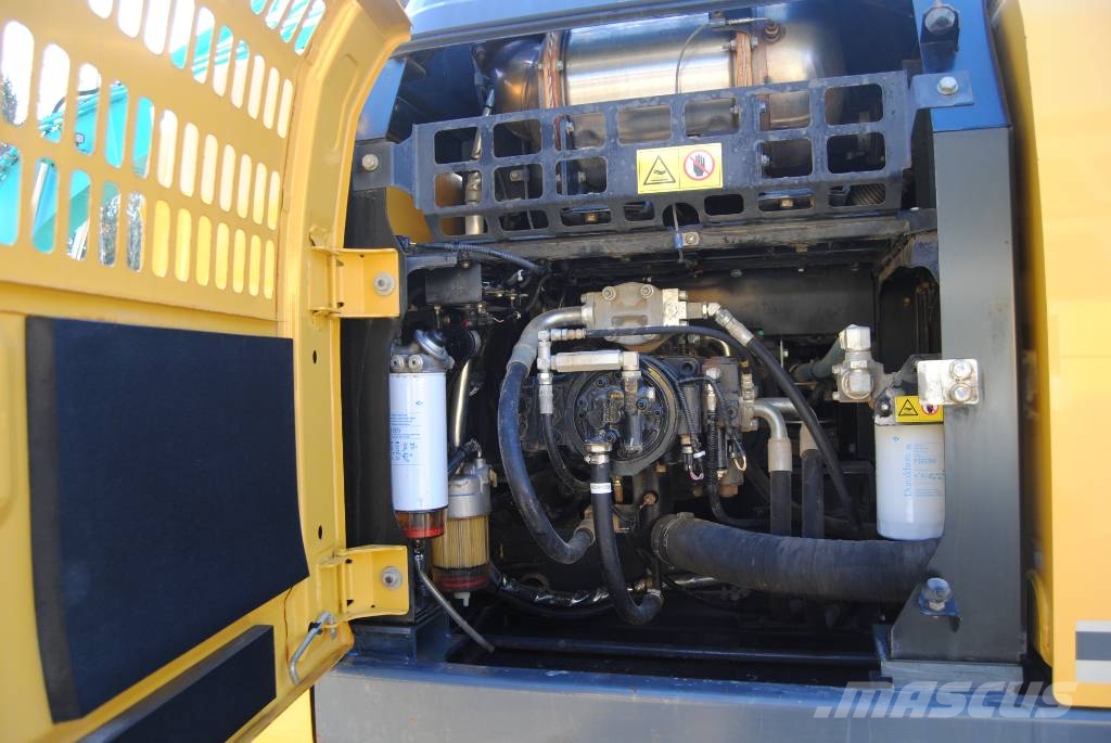 Kobelco SK210LC-11 Roomikekskavaatorid