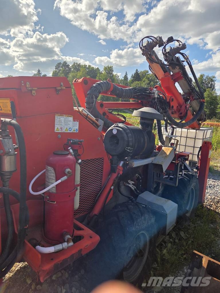 Sandvik DB120 Свердлильні установки