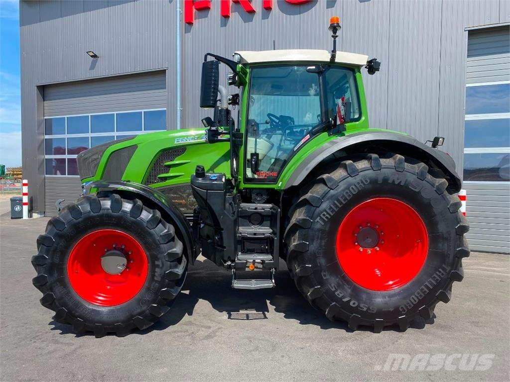 Fendt Vario 826 Tratores Agrícolas usados