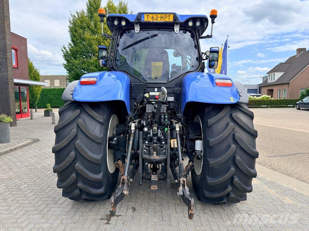 New Holland T7.230 AC MY18 T4B Tractores