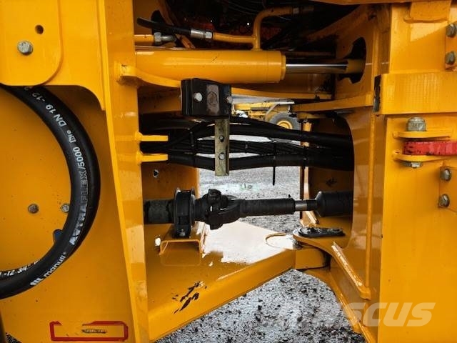 JCB 416 HT Kolesni nakladalci