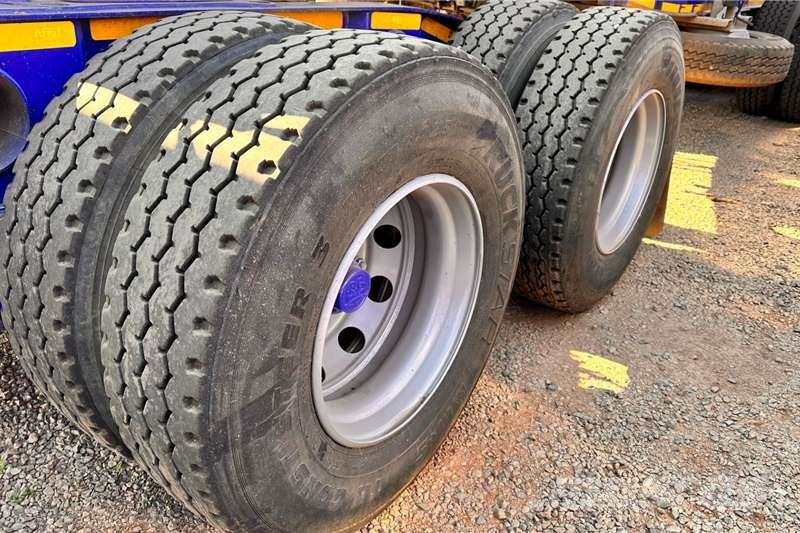 Afrit 18m³ Interlink Side Tipper Trailer Otros camiones