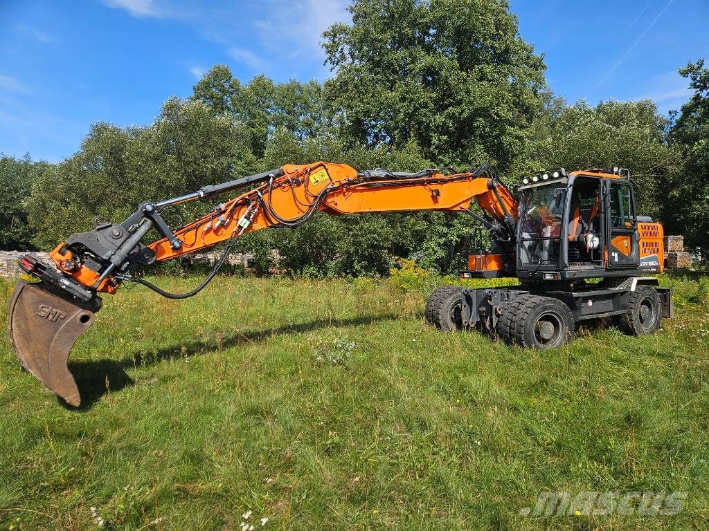 Doosan DX 160 W Ekskavatori uz riteņiem