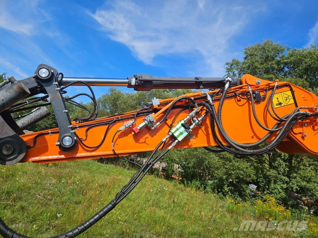 Doosan DX 160 W Ekskavatori uz riteņiem