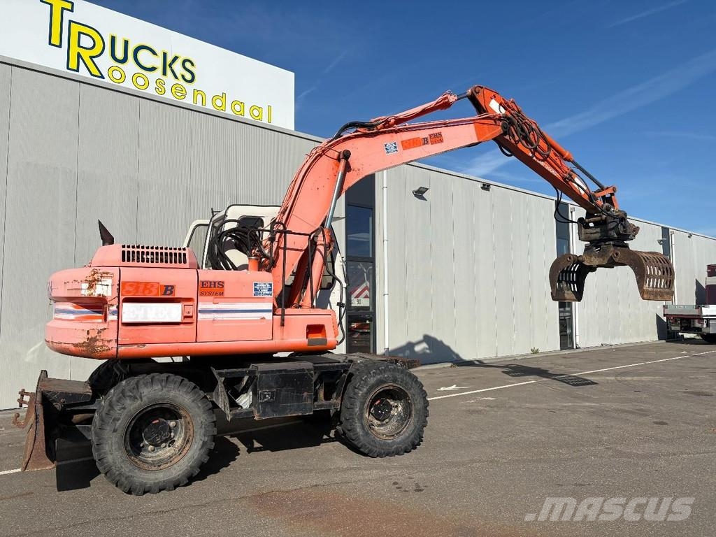 Etec 813 + 5979 HR + BASKET 3rd function + EXCAVATOR 特殊挖土機/掘鑿機/挖掘機