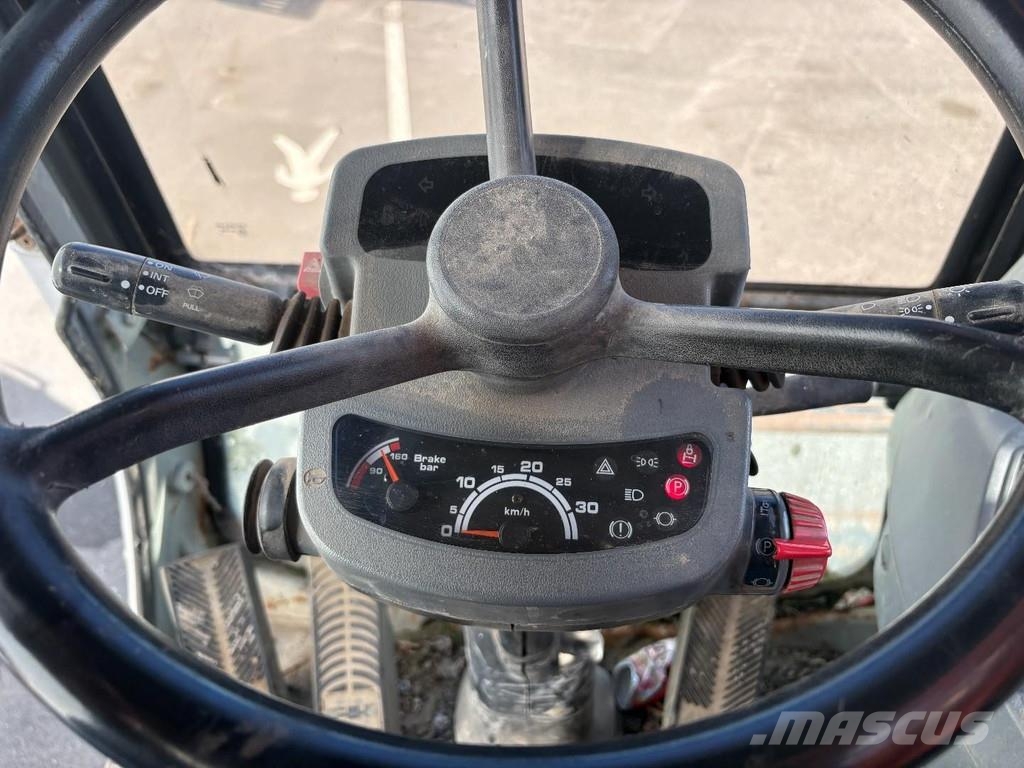 Etec 813 + 5979 HR + BASKET 3rd function + EXCAVATOR 特殊挖土機/掘鑿機/挖掘機