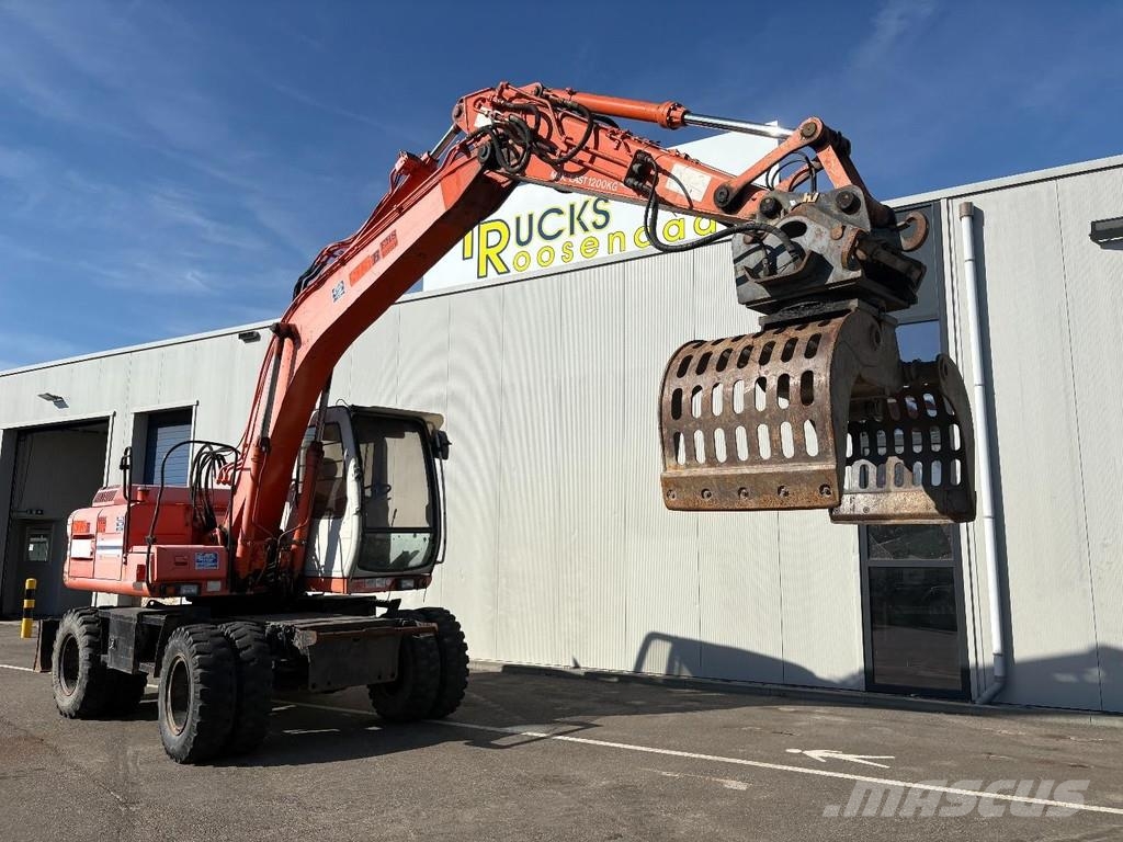 Etec 813 + 5979 HR + BASKET 3rd function + EXCAVATOR 特殊挖土機/掘鑿機/挖掘機
