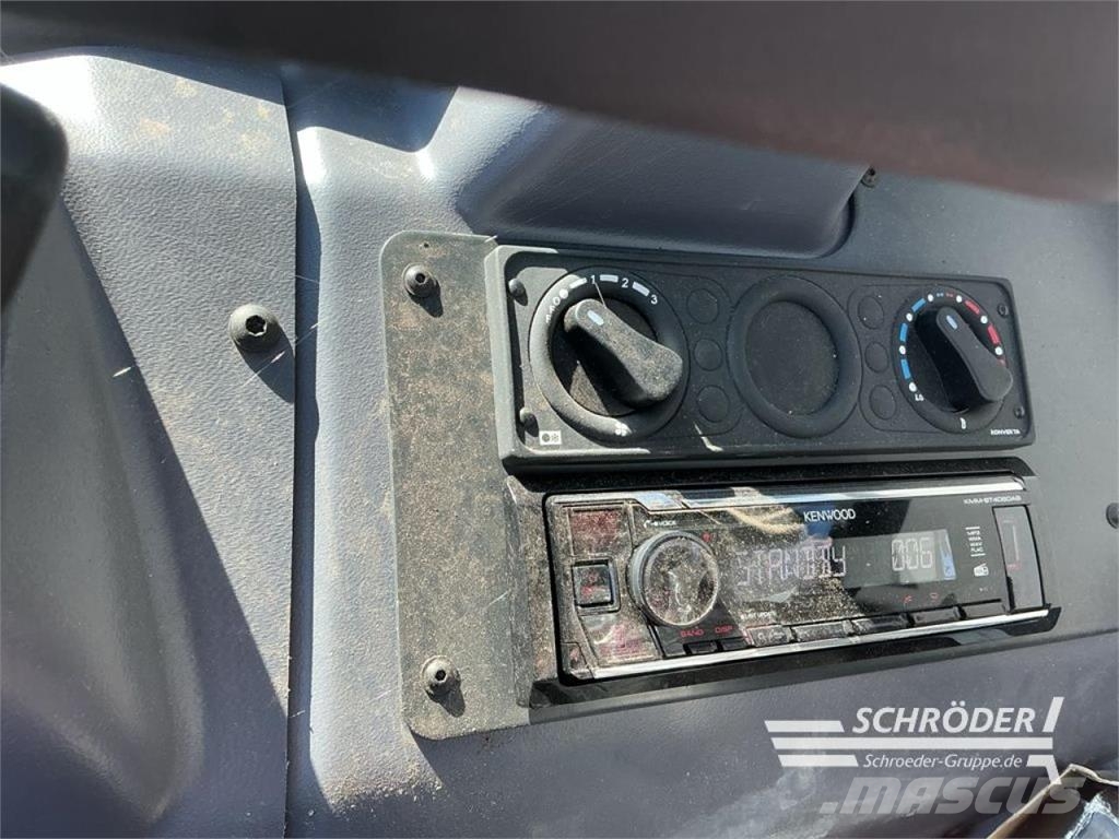 Schäffer 4670 Z-2 Pyöräkuormaajat
