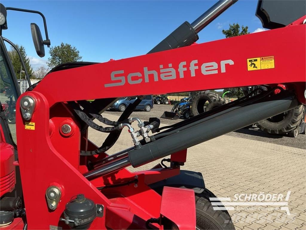 Schäffer 4670 Z-2 Pyöräkuormaajat