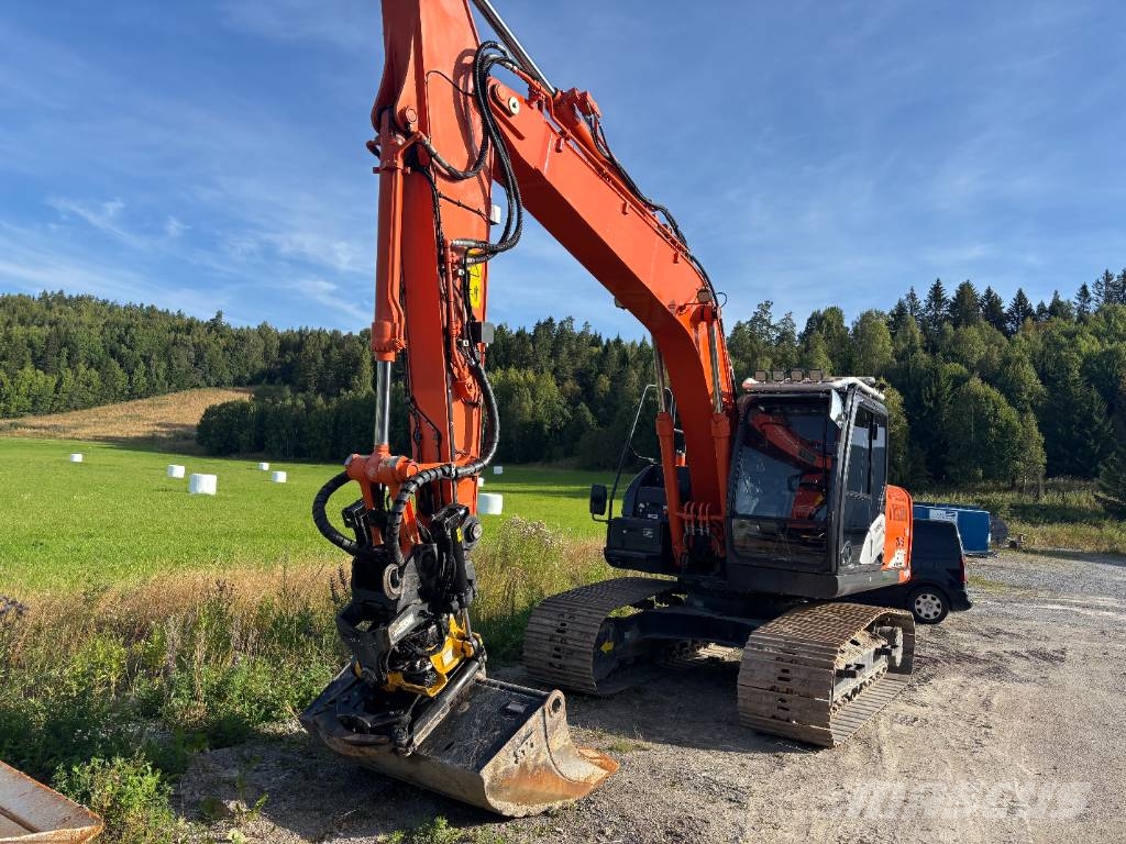 Hitachi ZX 160 LC-6 Roomikekskavaatorid
