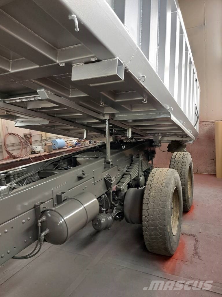 Volvo N12 6x4 Kiperi kamioni