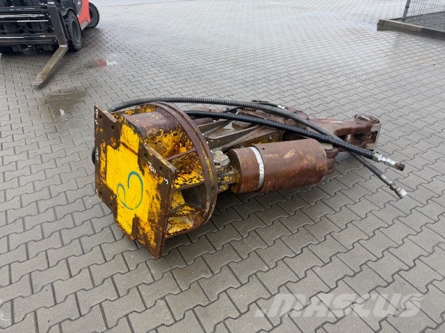 CAT KRUPP Pulveriser (Demolition Crusher ) 2600 KG Griovimo ekskavatoriai
