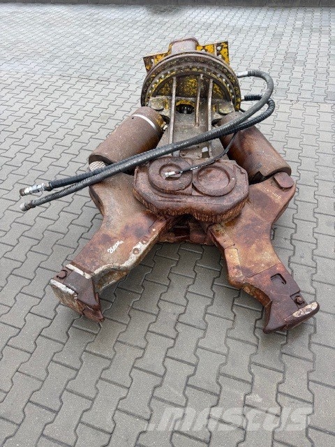 CAT KRUPP Pulveriser (Demolition Crusher ) 2600 KG Griovimo ekskavatoriai