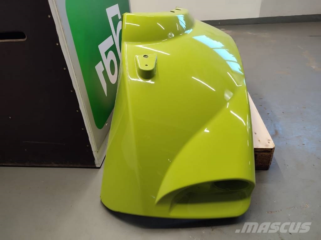 CLAAS ARION right rear fender Шасі