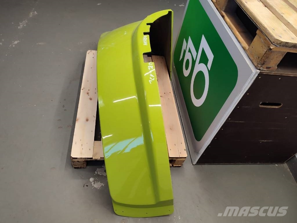 CLAAS ARION right rear fender Шасі