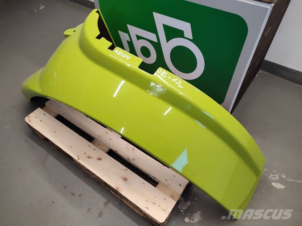 CLAAS ARION right rear fender Шасі