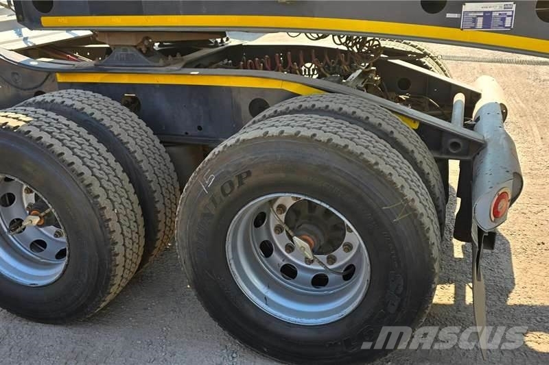 Afrit 40mÂ³ Interlink Side Tipper Otros camiones
