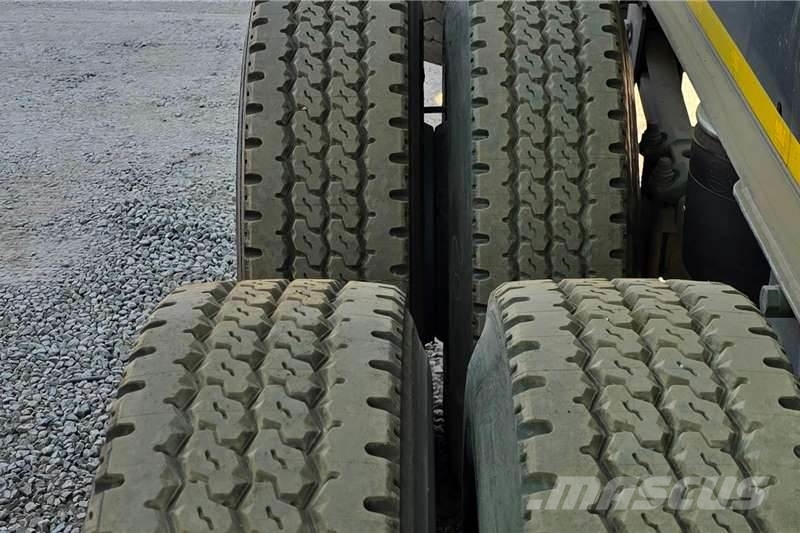 Afrit 40mÂ³ Interlink Side Tipper Otros camiones