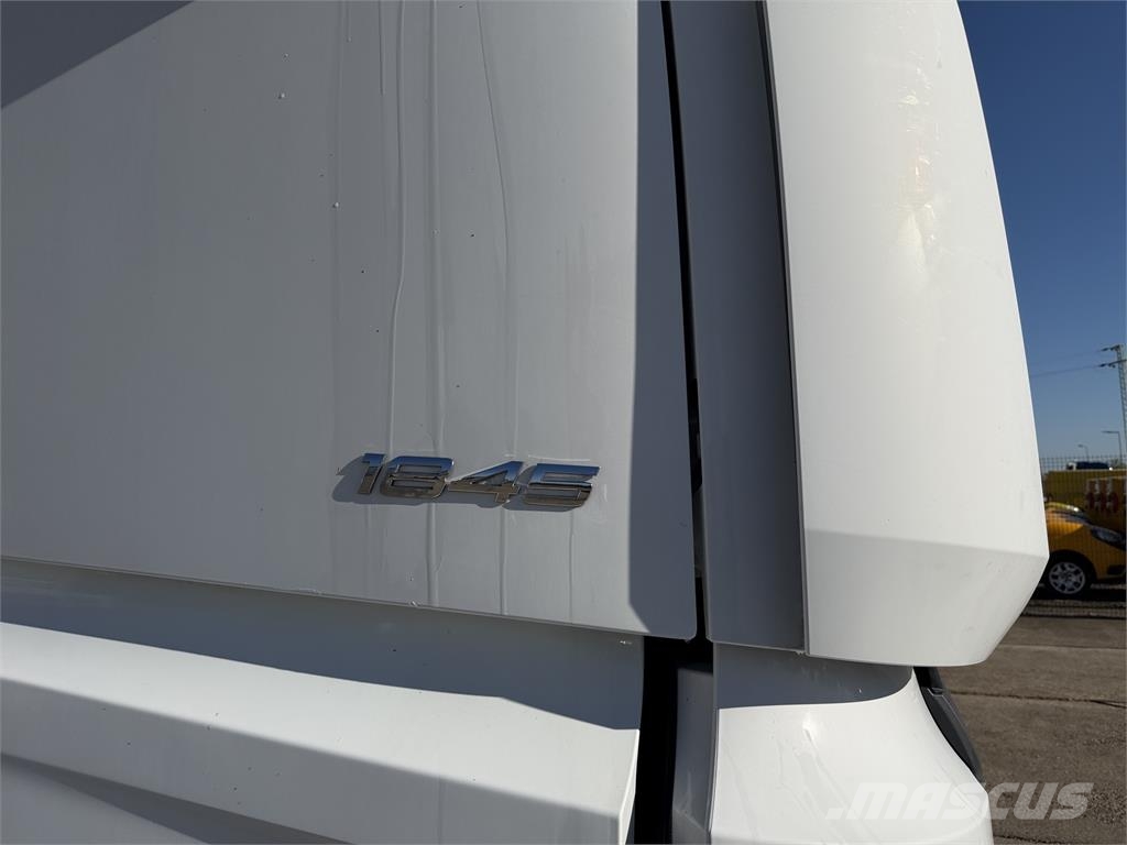 Mercedes-Benz Actros VIN 084 中古トラクターヘッド | トレーラーヘッド