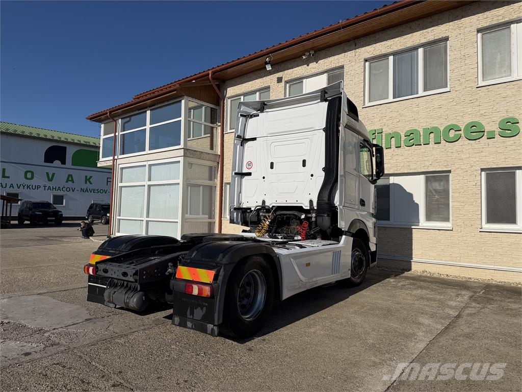 Mercedes-Benz Actros VIN 084 中古トラクターヘッド | トレーラーヘッド
