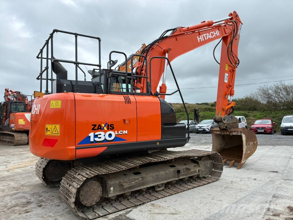 Hitachi ZX130-6 Crawler excavators