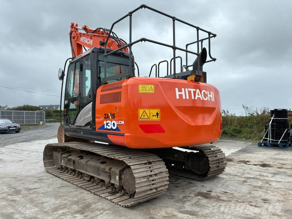 Hitachi ZX130-6 Crawler excavators