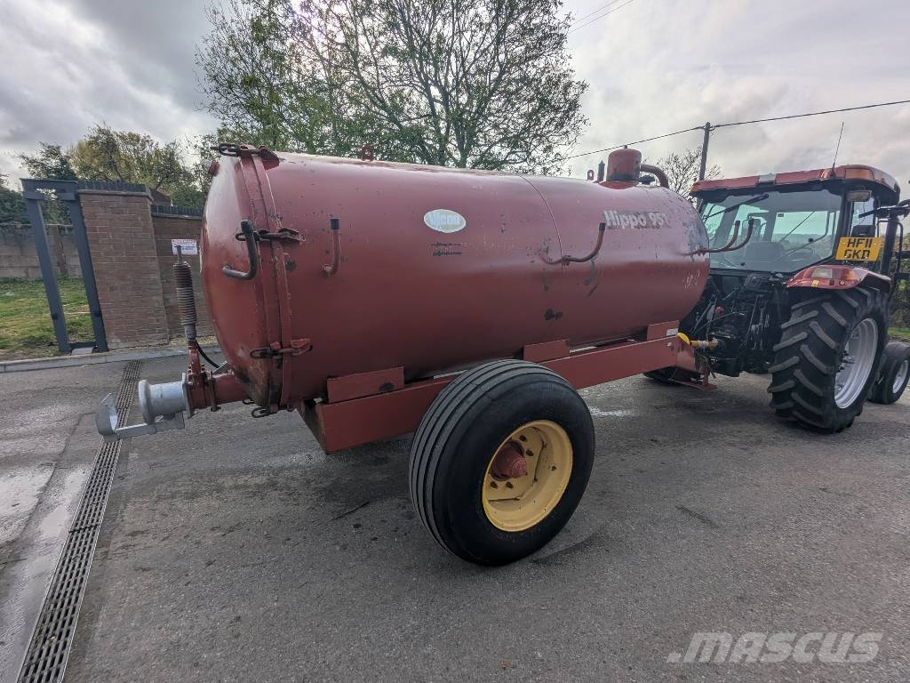 Vicon HIPPO Slurry tankers