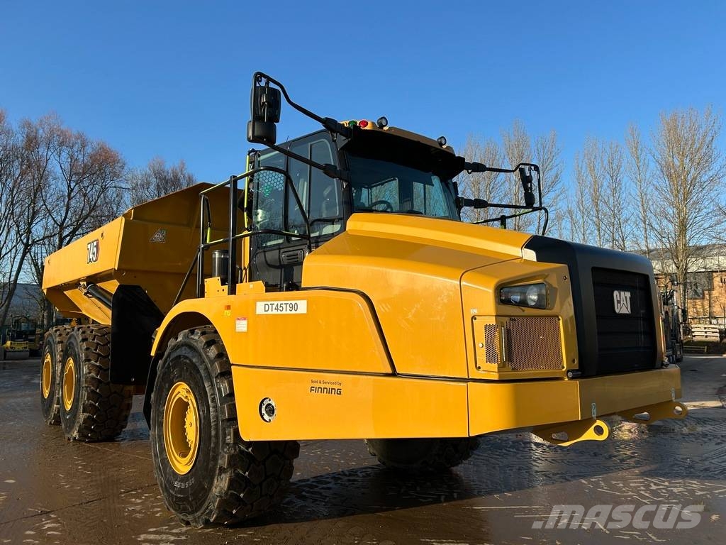 CAT 745 Artikulētie pašizgāzēji
