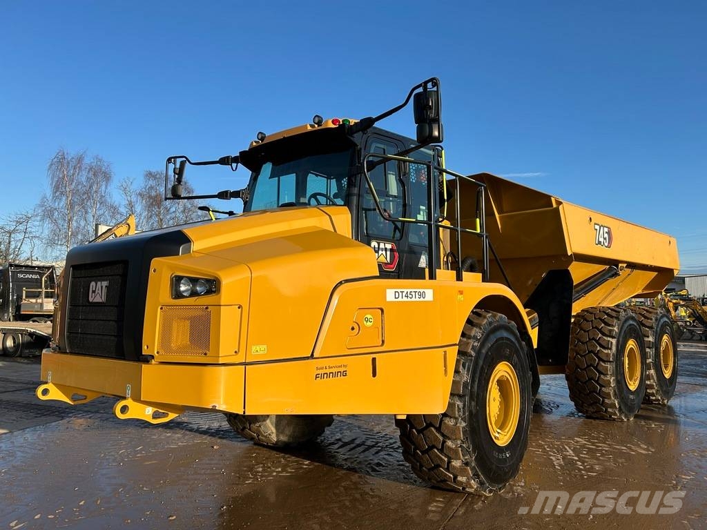 CAT 745 Artikulētie pašizgāzēji