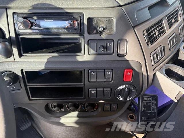 DAF XF 410 (2 x in stock) Tractor Units