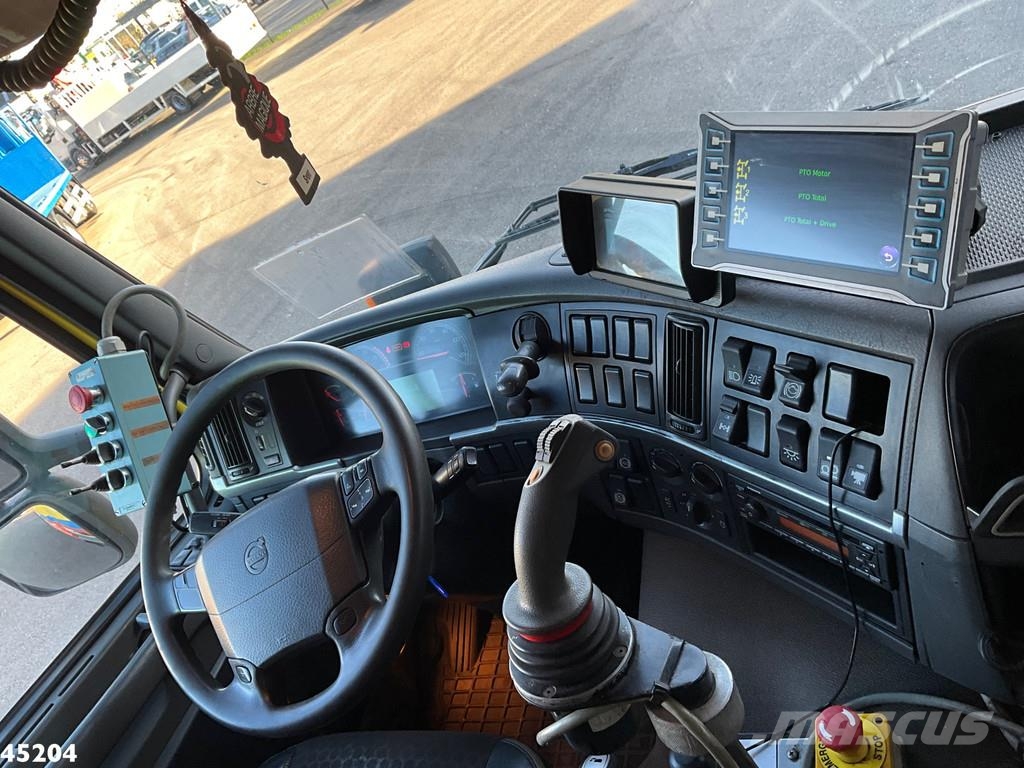 Volvo FM 500 Euro 5 MORO kolkenzuiger Camiones aspiradores/combi