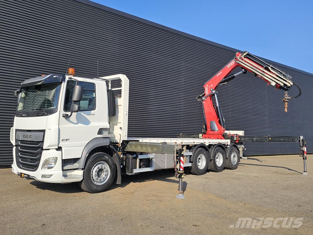 DAF CF 530 8x4 / RETARDER / FASSI F545 CRANE / KRAN / Nosturiautot